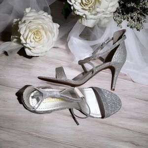 Stunning Strappy Stiletto Pump Heels Silver Glitter Size 9 Prom Formal